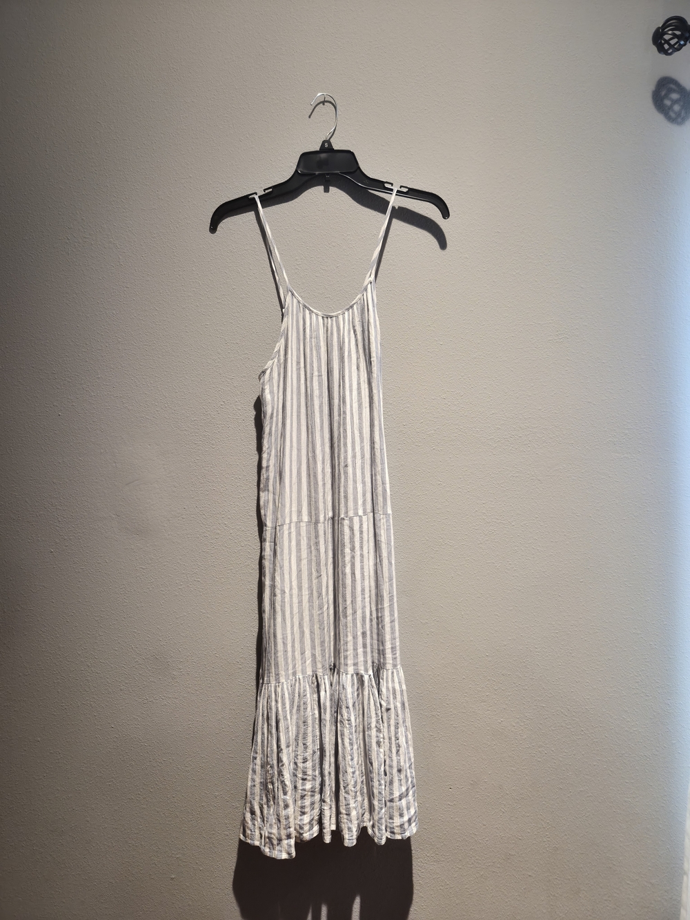 Raviya White & Gray Striped Spaghetti Strap Maxi Dress